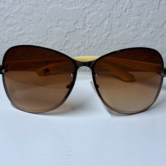 Tommy Hilfiger Sunglasses - Picture 1 of 9